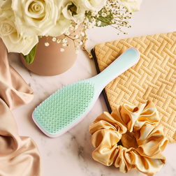 The Ultimate Detangler