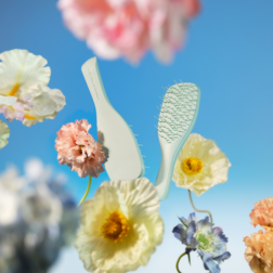 The Ultimate Detangler Extra Gentle