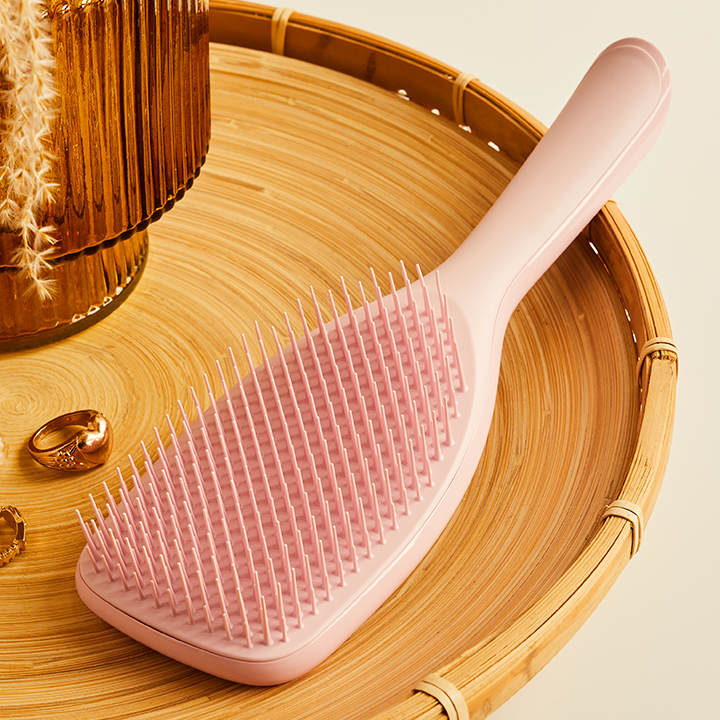 The Ultimate Detangler