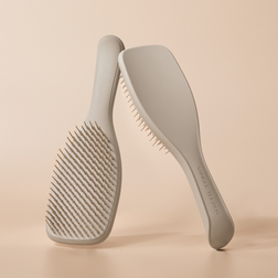 The Ultimate Detangler Matte