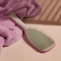 The Ultimate Detangler